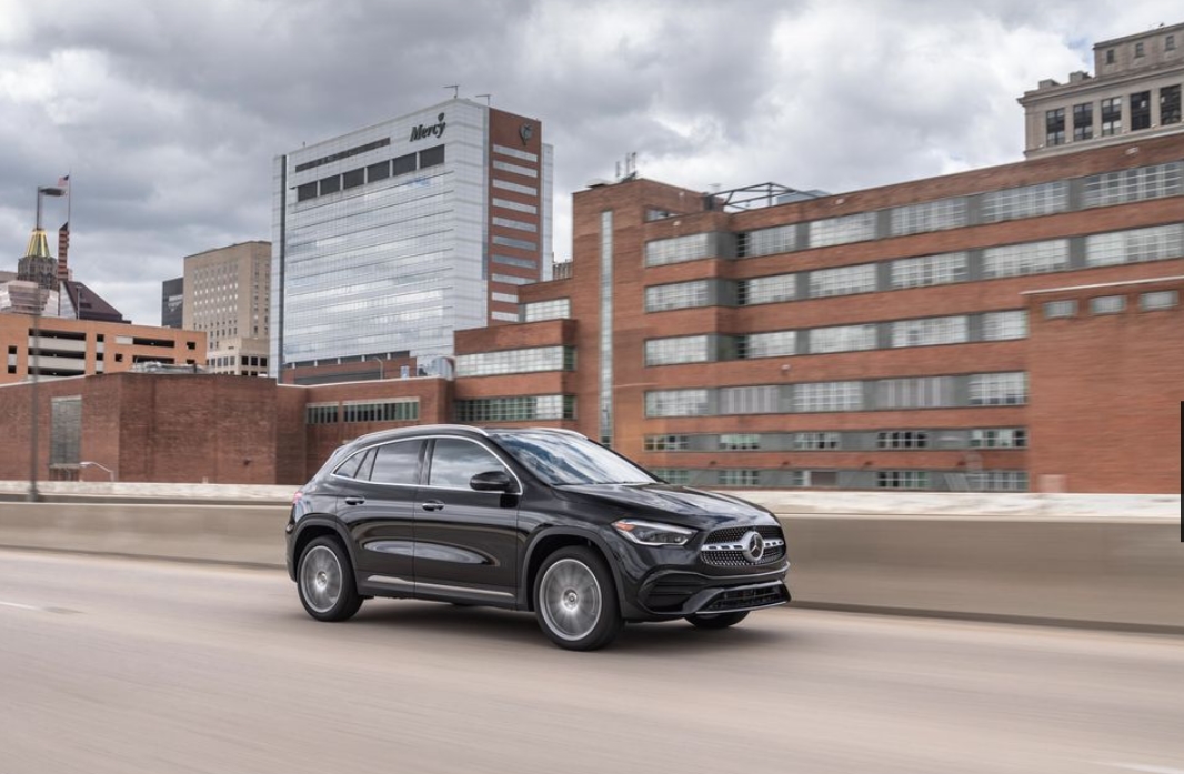 Mercedes GLA 2024 – Vzhled, výbava, konkurenti – Novinky automobilového průmyslu